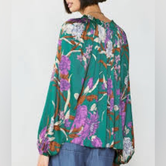 Current Air Los Angeles Green Floral Blouse Sz S Boho Tucked Pleated Peasant Top - Picture 2 of 16